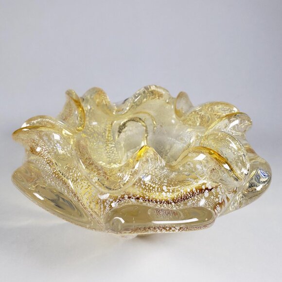 Small Ruffled 6 Lobed Golden Cased Art Glass Bowl with Silver Aventurine Flecks - Picture 3 of 10
